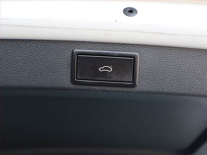 Škoda Octavia (2016) RS 2.0 TDI, Automat - fotka 25 z 25