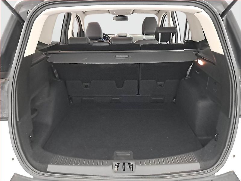 Ford Kuga (2017) Titanium 1.5 EcoBoost, ČR - fotka 14 z 20