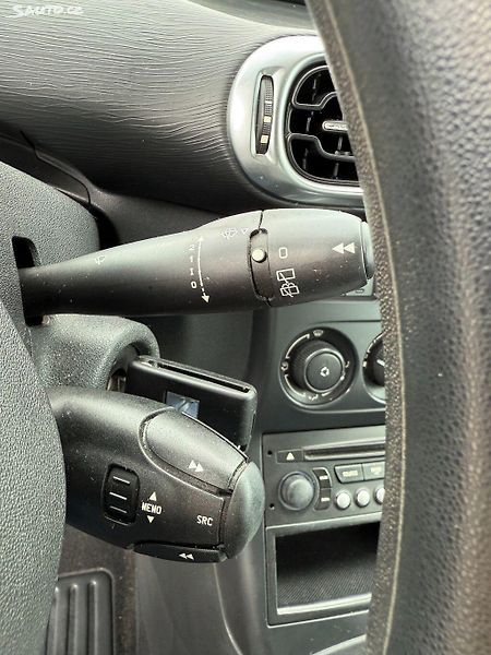 Citroën C3 Picasso 1.6 HDI - fotka 18 z 24