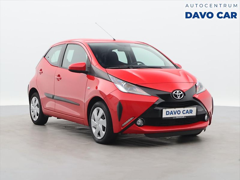 Toyota Aygo 1,0 VVT-i 51kW CZ Aut. Serv.kn - fotka 6 z 12