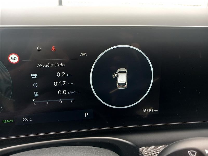 Hyundai Tucson 1,6 T-GDi PH AT 4WD PREMIUM - fotka 16 z 25