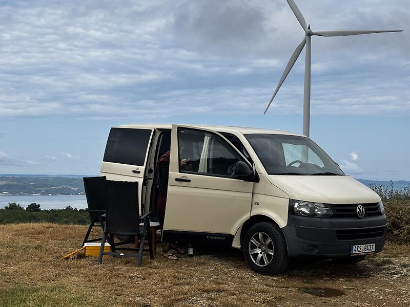 Volkswagen Caravelle (2012) T5.1 2.0 TDI 103 kW (CAAC) - fotka 15 z 15