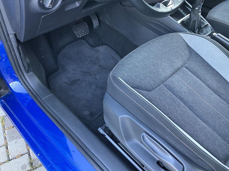 Škoda Scala (2023) 1.0TSI 81kW DSG STYLE - fotka 23 z 34