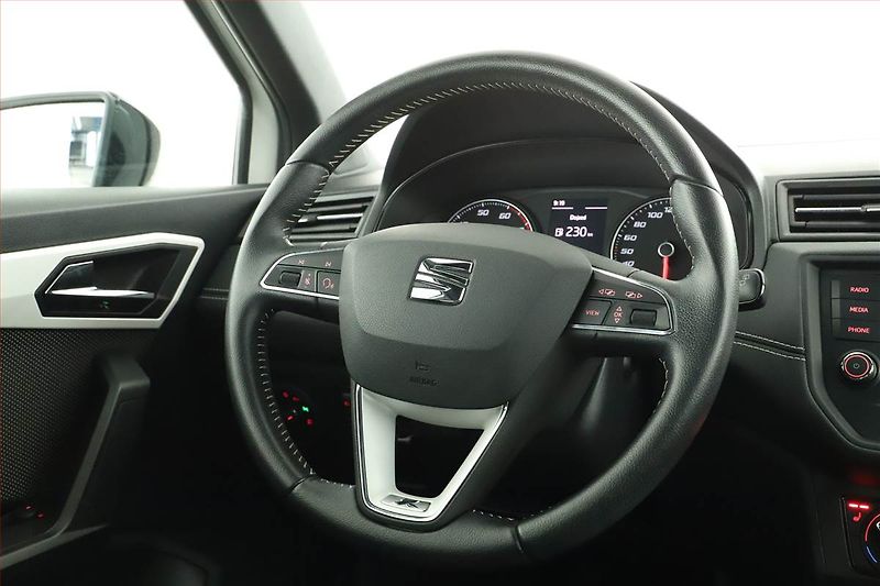 Seat Arona (2020) Xcellence 1.0 TSI, ČR,1.maj - fotka 8 z 14