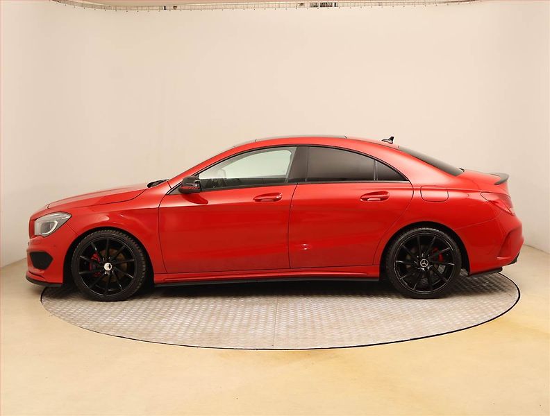 Mercedes-Benz CLA (2014) AMG Paket 200 CDI, Serv.kniha - fotka 3 z 20