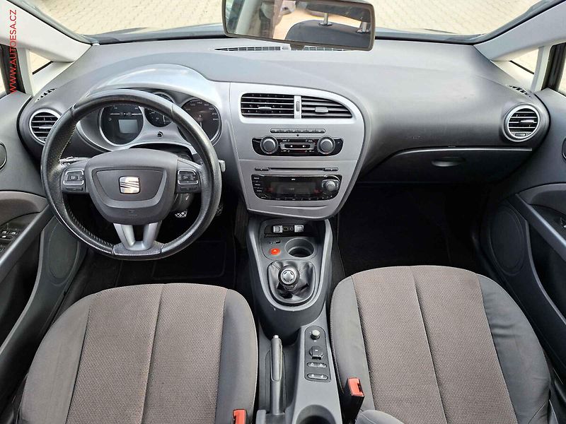 Seat Leon (2009) 1.6 MPi, 1.maj,ČR, servis - fotka 8 z 15