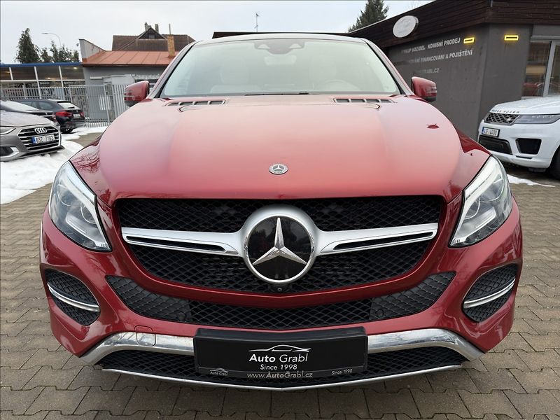 Mercedes-Benz GLE 350d Coupe 4Matic - fotka 2 z 31