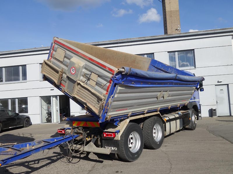Volvo FM (2015) 500 6x4, 3-stranná sklápěčka - fotka 5 z 31
