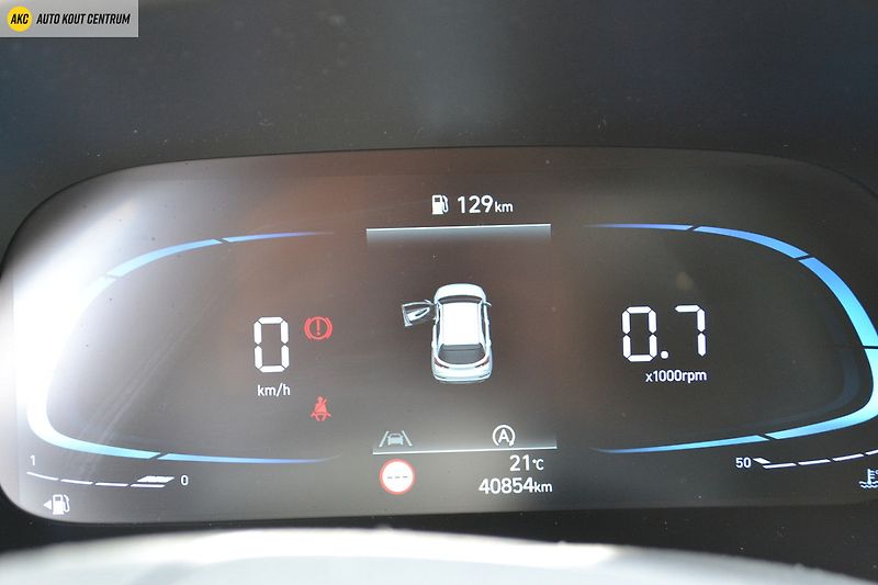 Hyundai i30 WG 1,5I MT SMART FAMILY NAVI - fotka 23 z 43
