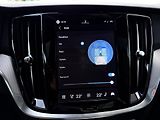 Volvo V60 B4 FWD // PLUS DARK + kola - náhled 43