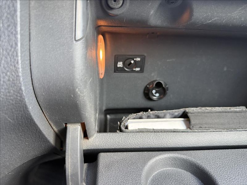 Volkswagen Touran 1,4 TSi Higline - fotka 15 z 29