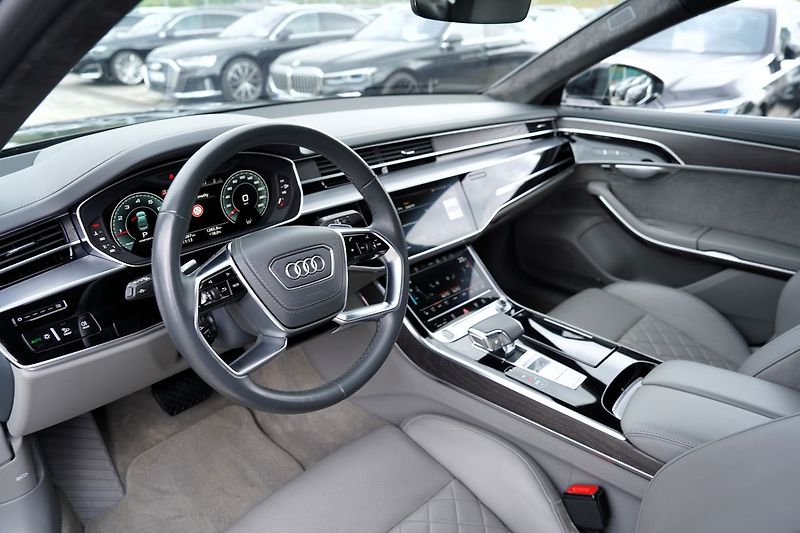 Audi A8 60 TSFI S-line/Q/B&O/Led/460PS - fotka 26 z 50