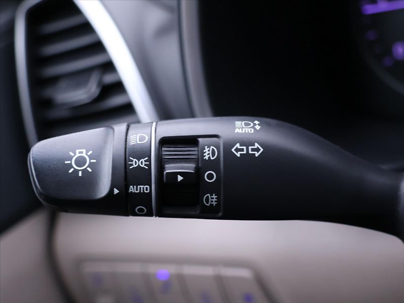 Hyundai Tucson 1,6 CRDI 100 kW 4x4 LED CZ - fotka 19 z 36
