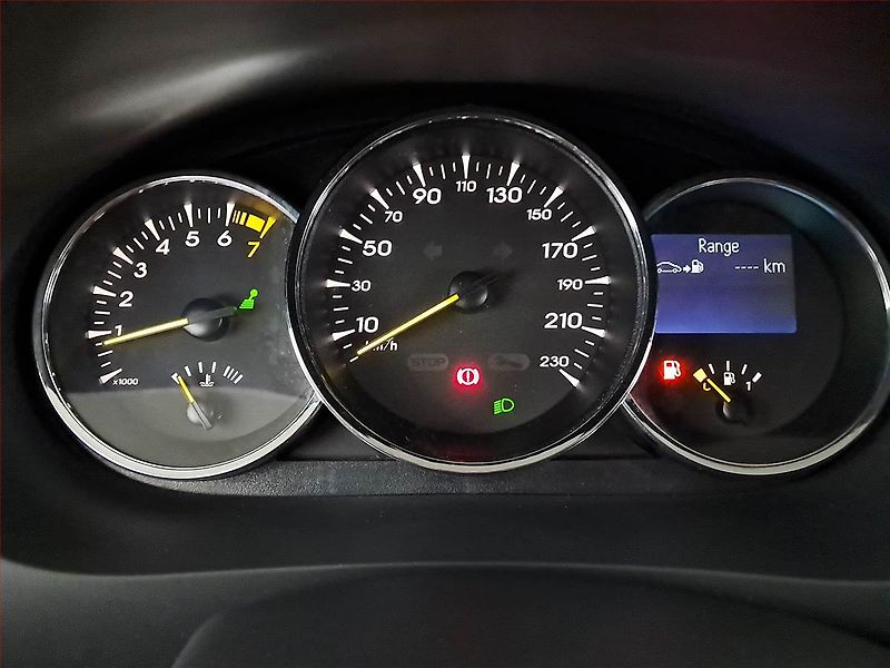 Renault Mégane (2013) 1.6 16V, ČR,1.maj, Serv.kniha - fotka 11 z 17