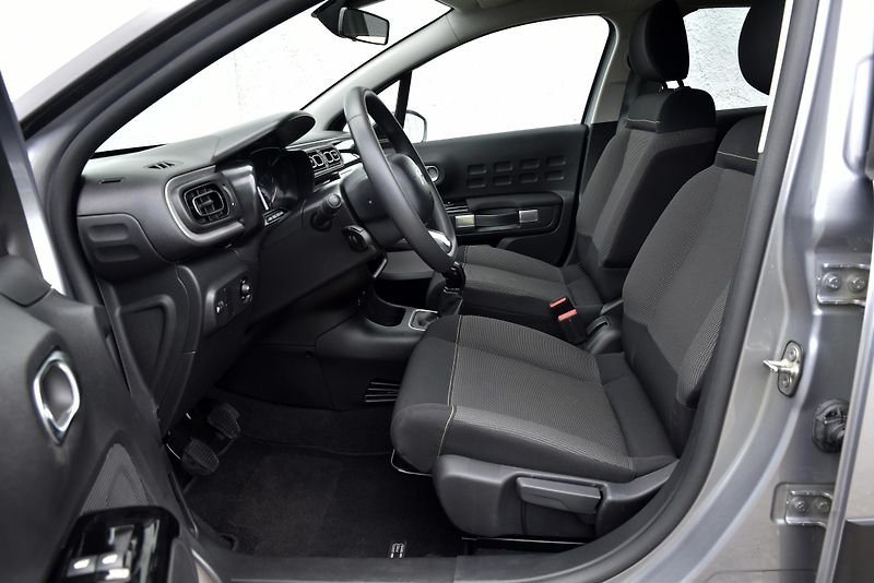 Citroën C3 1.2 PT,DKLIMA,TEMP,PDC,LED,DPH - fotka 8 z 46