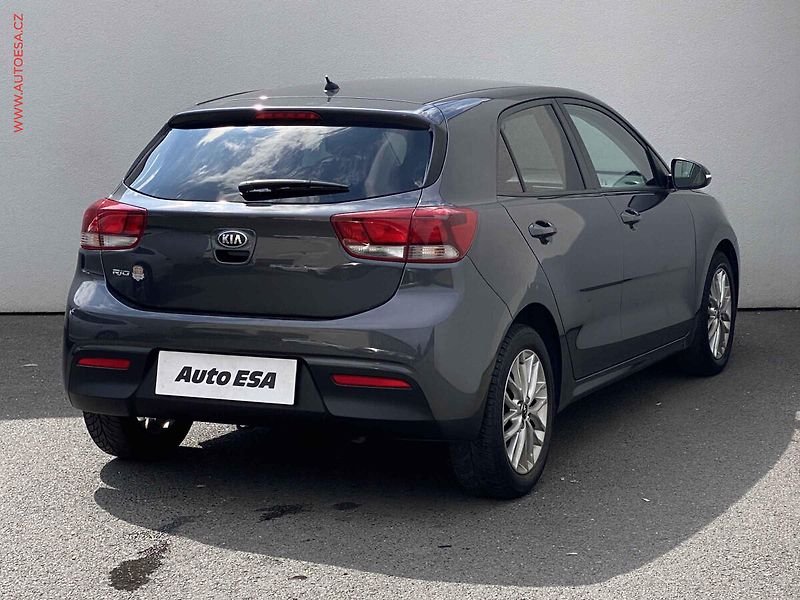 Kia Rio (2018) 1.2 i, AC, bixen, park.asist - fotka 4 z 16