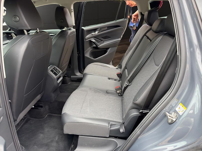 Volkswagen Tayron (2025) 110KW 7 MÍST TAŽNÉ  IQ.LIGHT  - fotka 13 z 27