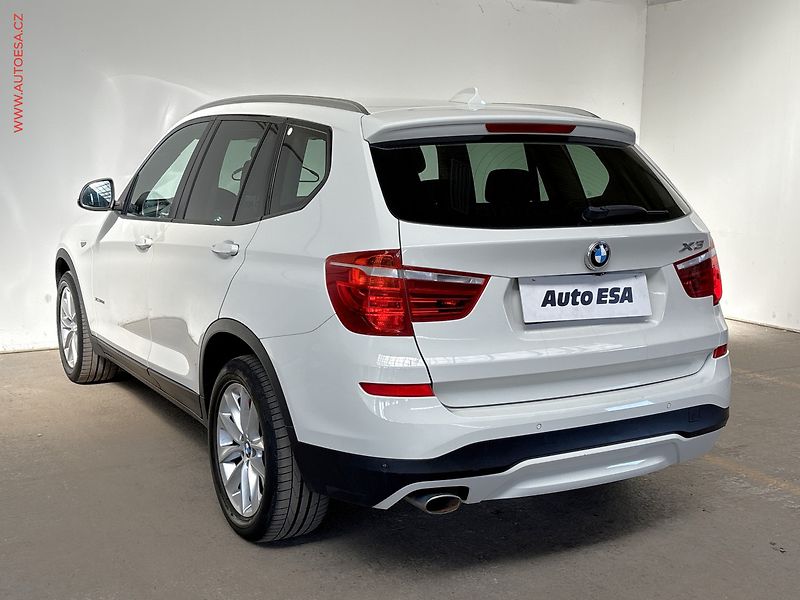 BMW X3 (2014) 2.0d xD, ČR, AT - fotka 6 z 17