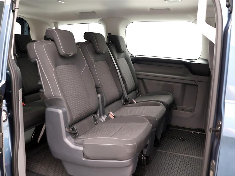 Ford Transit Custom 2,0 EB 110kW 8-Míst CZ - fotka 13 z 35