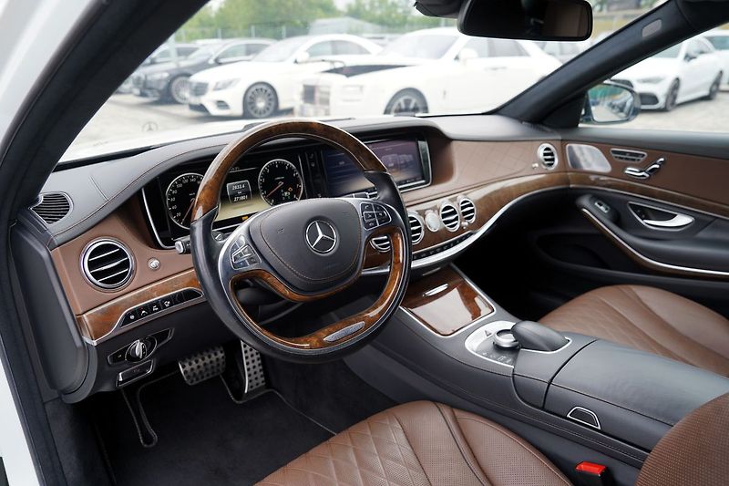 Mercedes-Benz Třídy S S 500 4Matic AMG/Designo/ČR - fotka 28 z 50