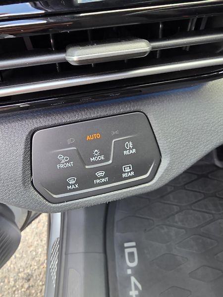 Volkswagen ID.4 (2024) GTX - fotka 12 z 21