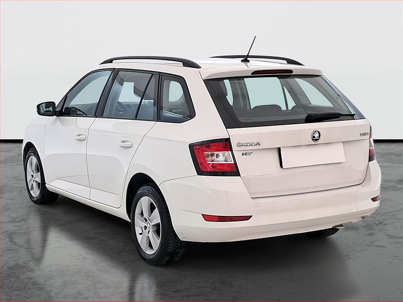 Škoda Fabia (2018) Ambition 1.0 TSI, Serv.kniha - fotka 4 z 18