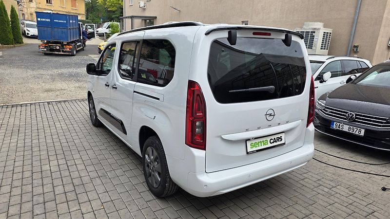 Opel Combo (2026) 1.5 CDTi 96kW AT8 Elegance 7m - fotka 7 z 33