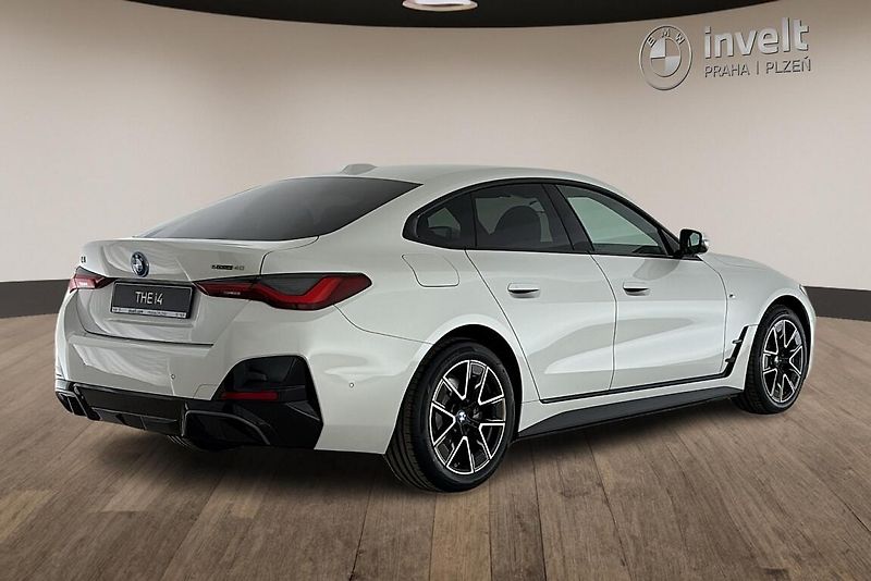 BMW i4 eDrive40 Gran Coupe - fotka 3 z 24