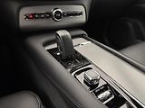 Volvo XC90 B5 AWD MOMENTUM AUT - náhled 25