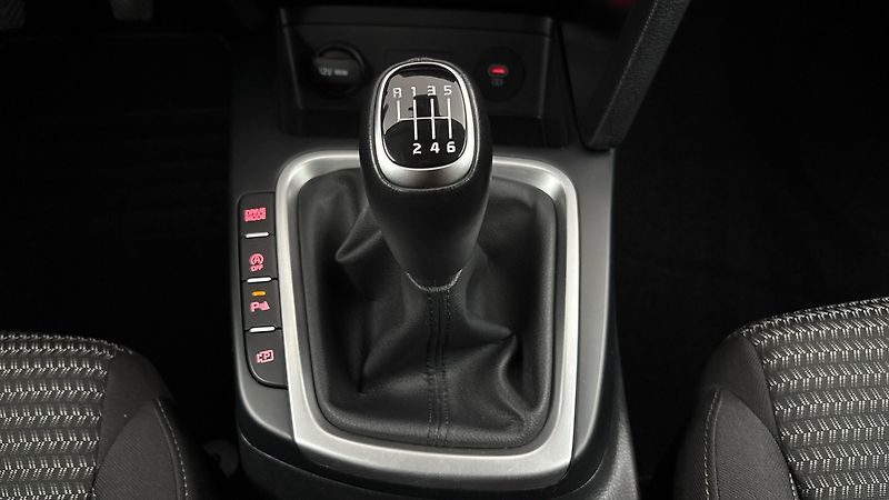Kia Ceed 1.6 CRDI Top - fotka 23 z 27