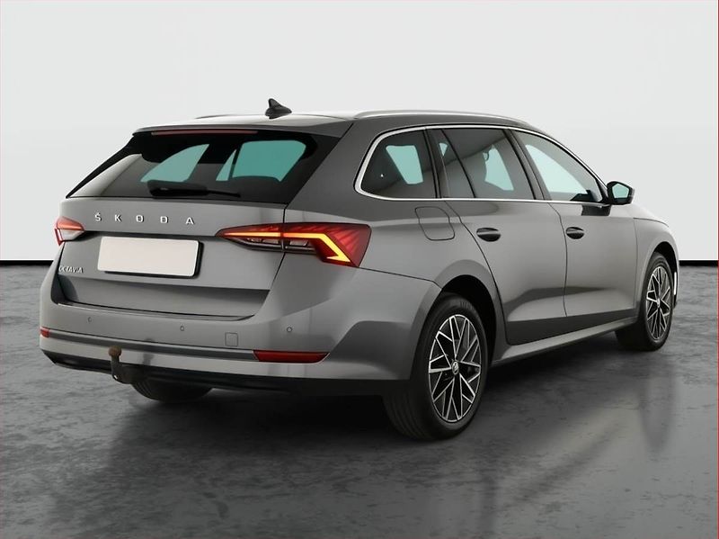 Škoda Octavia (2023) Style 2.0 TDI, ČR,1.maj - fotka 5 z 21