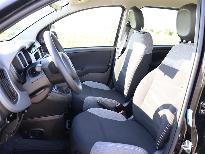 Fiat Panda 1,0 i Hybrid Cross Klima DPH - fotka 11 z 31