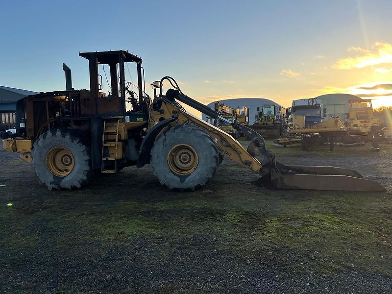 Caterpillar (2011) 930H - fotka 5 z 29