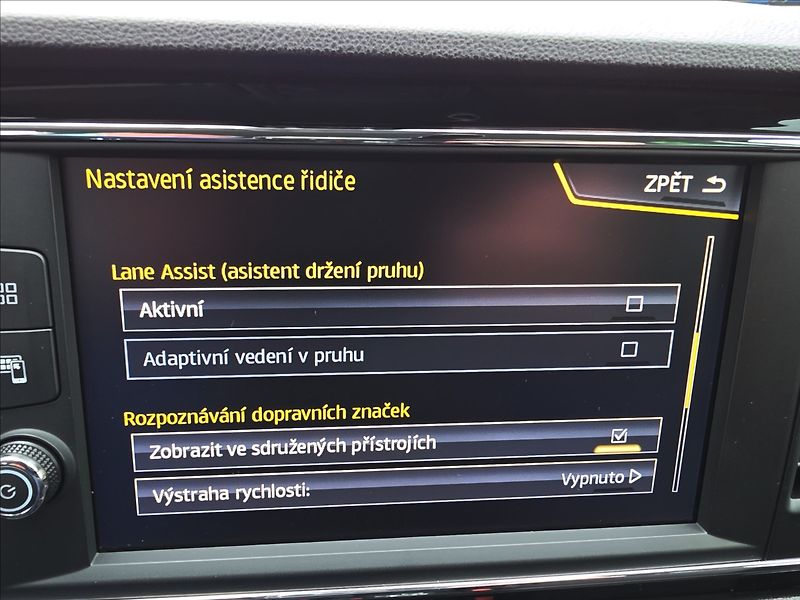 Seat Leon 1,4 TSi 92KW FR LED NAVI KŮŽE - fotka 23 z 49