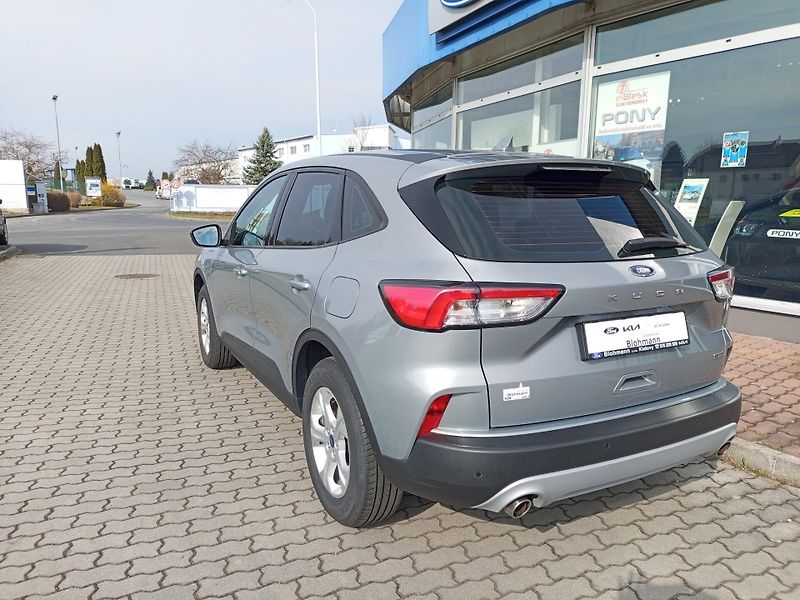 Ford Kuga (2022) 2.5 PHEV CoolConnect - fotka 4 z 13