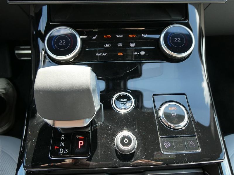 Land Rover Range Rover Sport 4,4 P530 First Edt,ČR,1maj,DPH - fotka 27 z 58