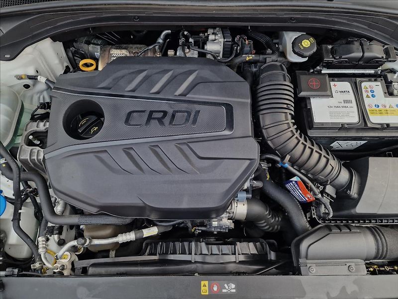 Hyundai i30 1.6 CRDi Comfort,ČR,1.Majitel - fotka 41 z 49