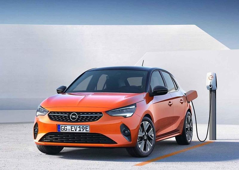 Teprve zlevnění elektromobilů by mohlo o tento typ vozidel zvýšit zájem