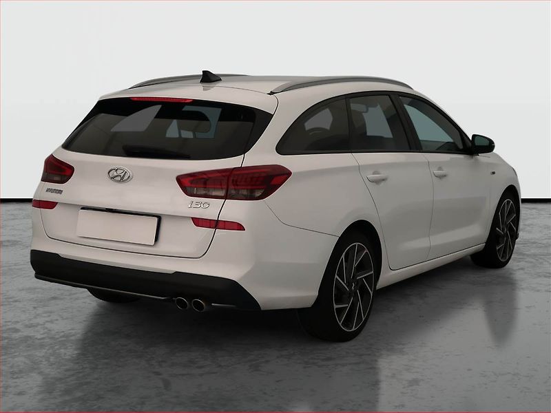 Hyundai i30 (2024) N-Line 1.5 T-GDI MHEV - fotka 5 z 19