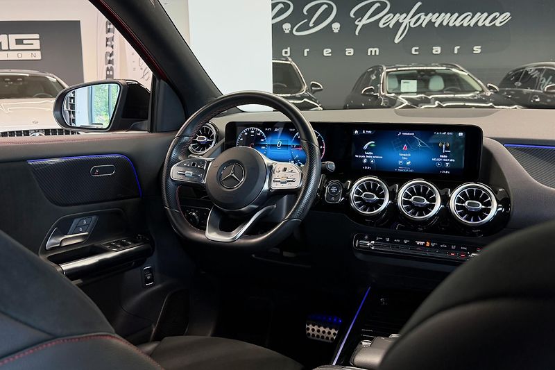 Mercedes-Benz GLA (2021) GLA 220d 4Matic AMG Line - fotka 61 z 121