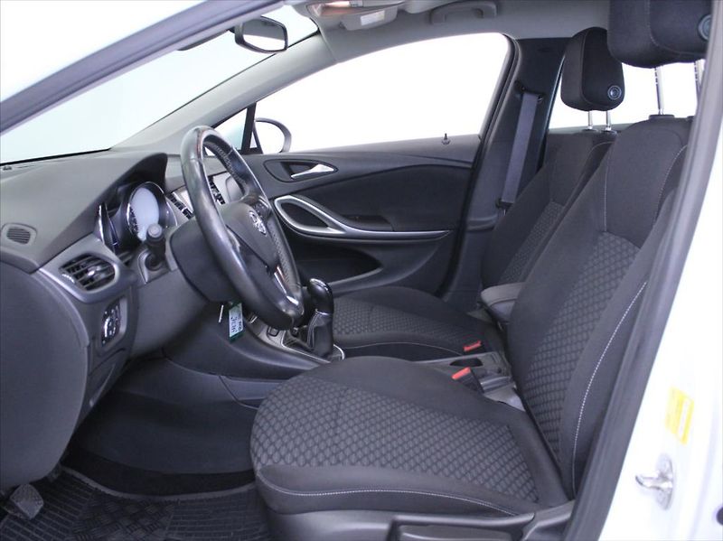 Opel Astra 1,6 CDTi 81kW Záruka 116tkm.ČR - fotka 6 z 18