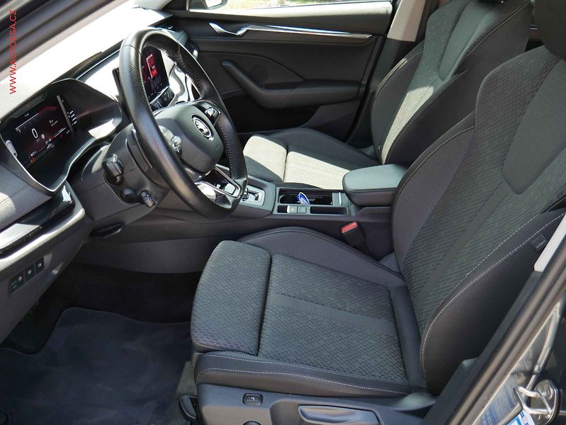 Škoda Octavia (2021) 2.0 TDi, ČR, DSG, Style - fotka 9 z 20