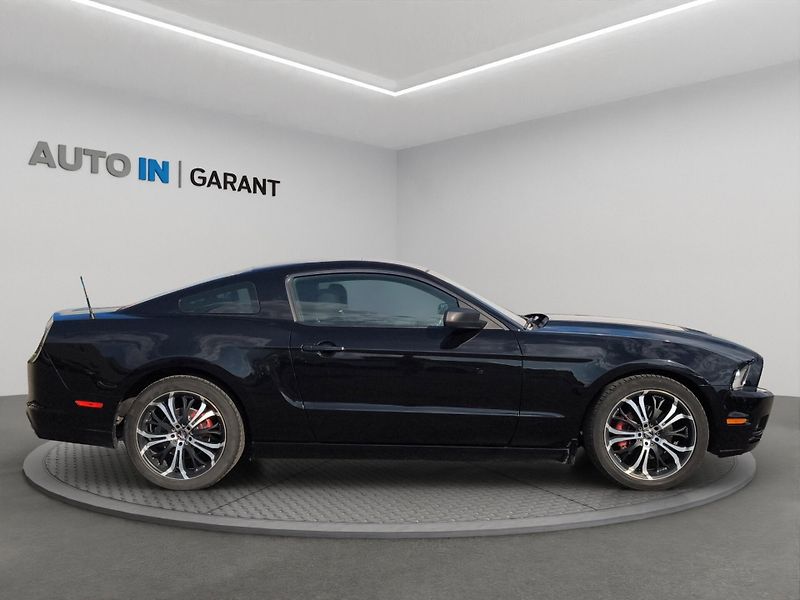 Ford Mustang (2014) V6 3.7 227kW A/T - fotka 4 z 23