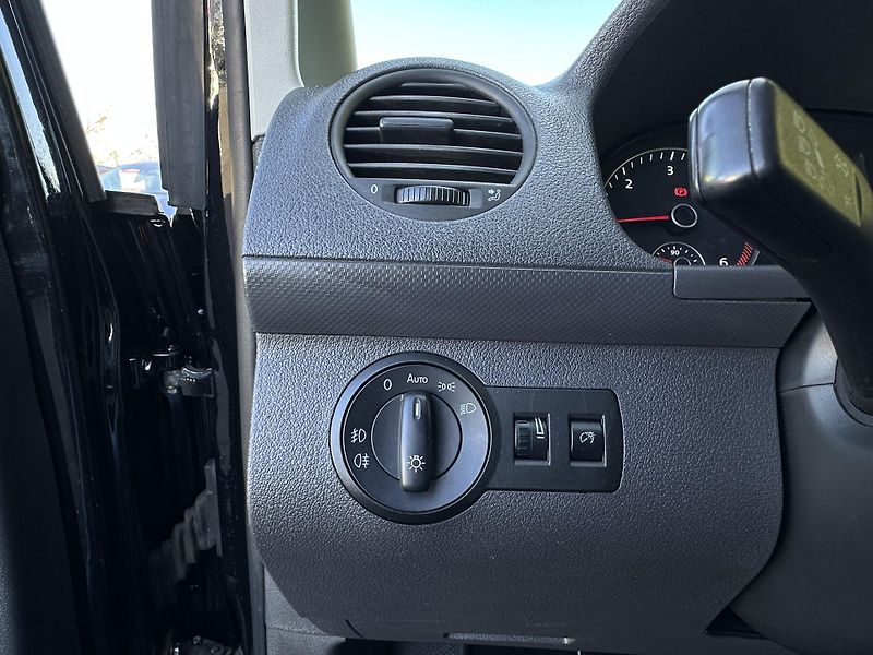Volkswagen Caddy (2014) 2.0TDI/81kW *4x4* Xenon * TZ - fotka 8 z 36