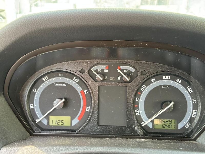 Škoda Fabia (2006) 1.4MPi, 55KW,TEMP., BEZ KOROZE - fotka 12 z 22