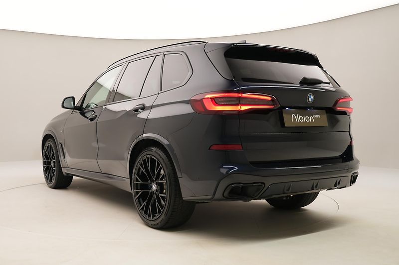 BMW X5 30d xDrive M-Paket REZERVACE - fotka 10 z 75