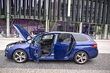 Peugeot 308 (2020) GT NAVI1.5 BlueHDi ČR 1MAJITEL - náhled 19