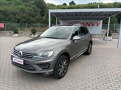 Volkswagen Touareg 3,0 TDI 193Kw,R-Line,ČR,TAŽNÉ, - fotografie inzerátu