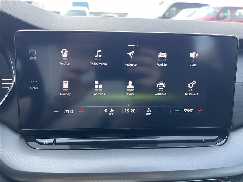 Škoda Octavia 2,0 TDi EXECUTIVE DSG - fotka 28 z 30