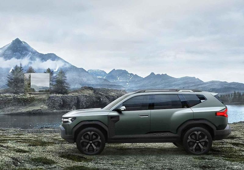 Nová velká Dacia se bude tvářit hodně sebevědomě